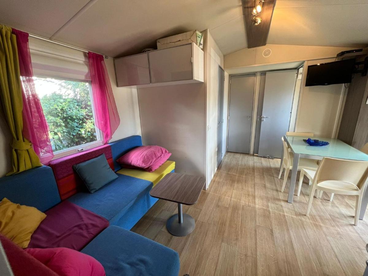Bungalow Luxe 3 Chambres Surplombant Le Golf De St Tropez Gassin Luaran gambar
